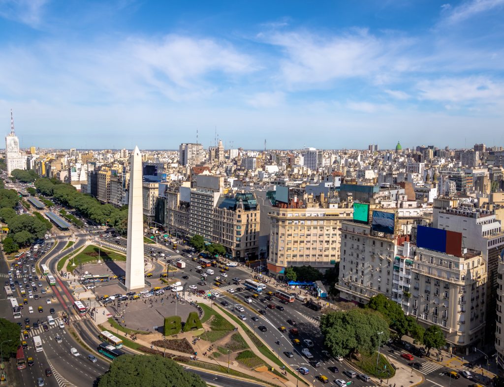 Буэнос-Айрес, Аргентина: аргентинский паспорт 